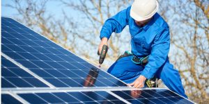 Installation Maintenance Panneaux Solaires Photovoltaïques à Bassanne